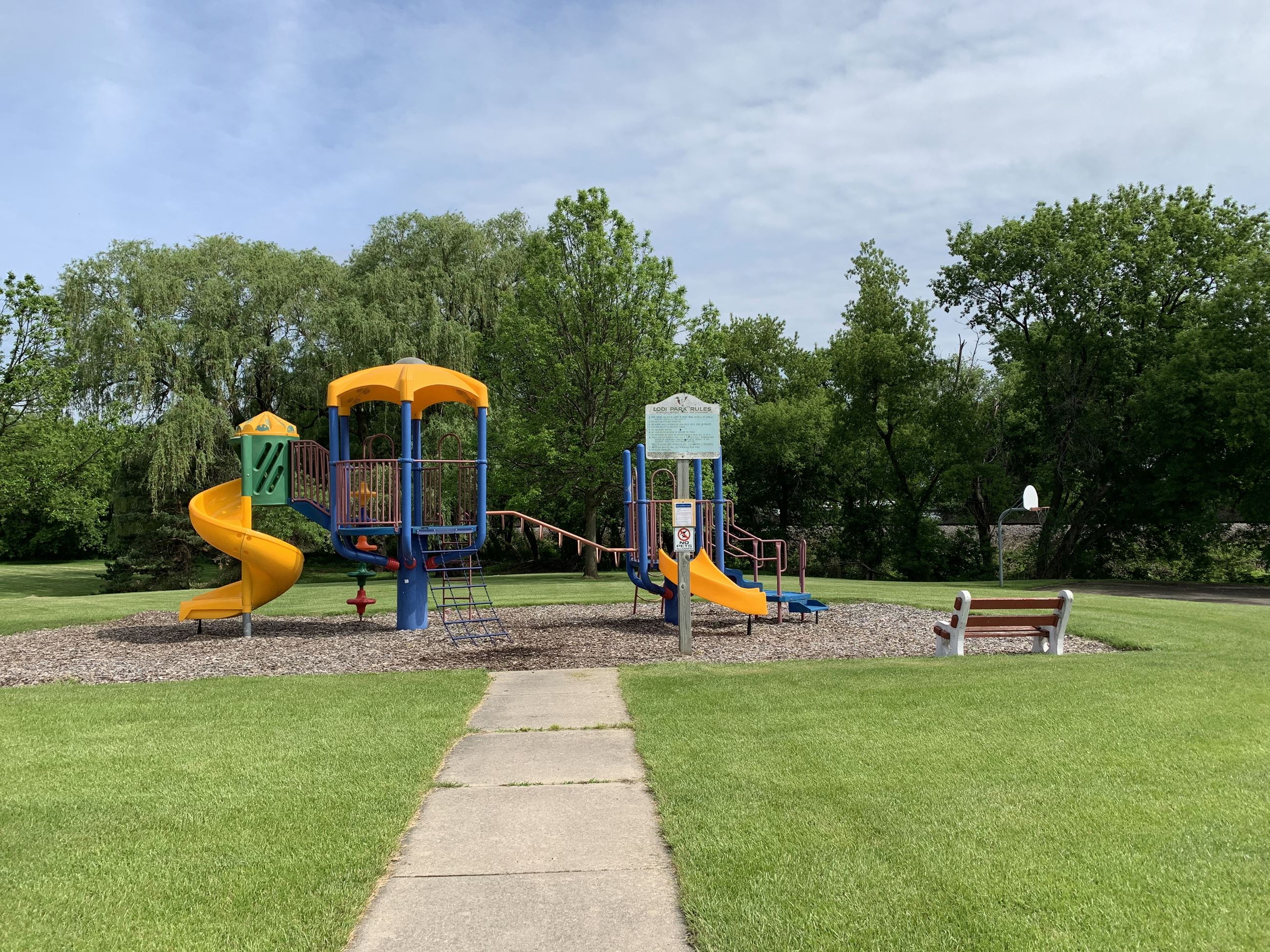 Lodi Park - Glenview - 1-sidewalk and play structure