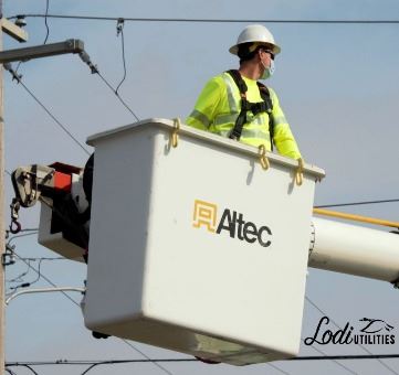 Lodi Utilities Lineman in Bucket Truck